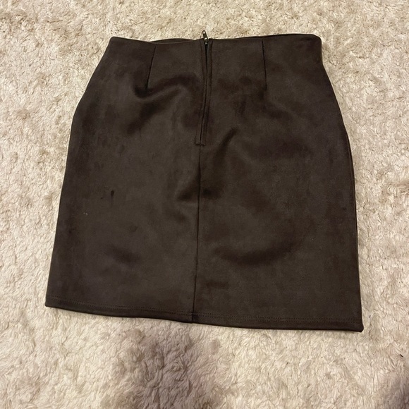 Windsor suede skirt - Picture 2 of 3